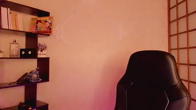 KateCuddle online show from February 2025 05:14:02 AM