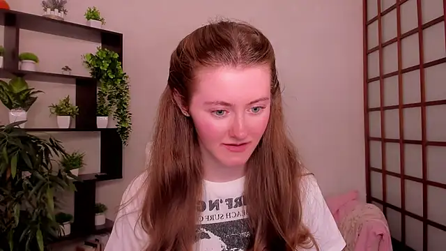 KateCuddle online show from June 2026 05:45:02 AM