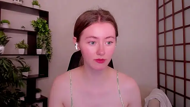 KateCuddle online show from June 2026 02:45:02 AM