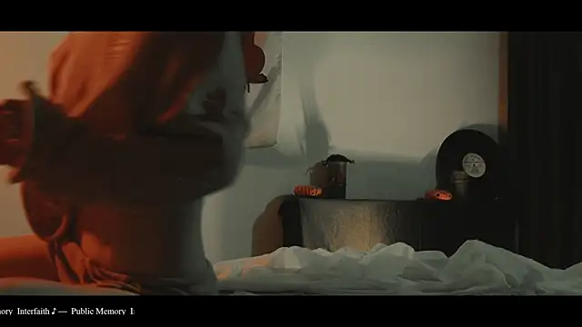 WebCora online show from October 2025 06:41:02 PM