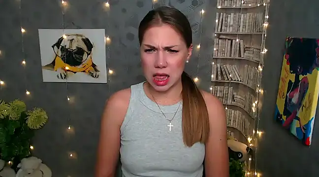 Snapshot of Sport_Tall_Doll chatting on December 2024 07:51:02 AM Sport Tall Doll online show from December 2024 07:51:02 AM