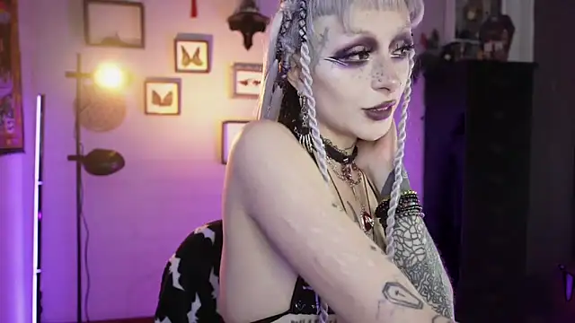 insania 9999  online show from February 2026 05:12:02 PM