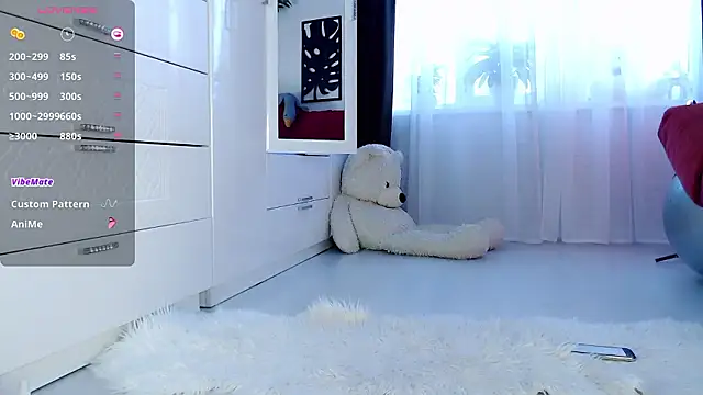 Snapshot of WhiteBunny chatting on December 2024 07:21:01 AM WhiteBunny online show from December 2024 07:21:01 AM