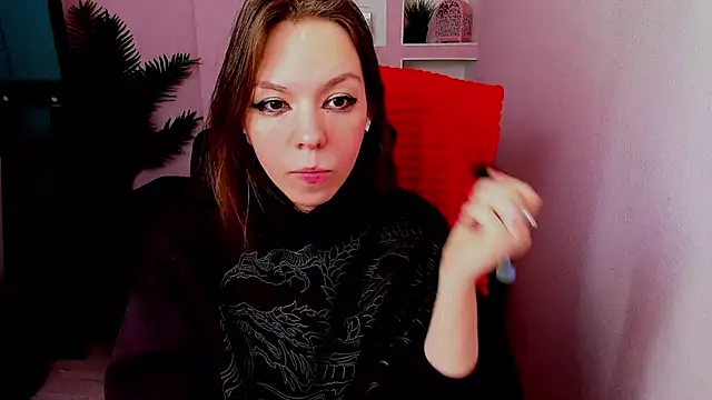 Snapshot of Persephoni chatting on January 2025 03:55:02 PM Persephoni online show from January 2025 03:55:02 PM