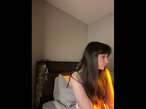 itssophiie online show from March 2026 11:33:01 PM