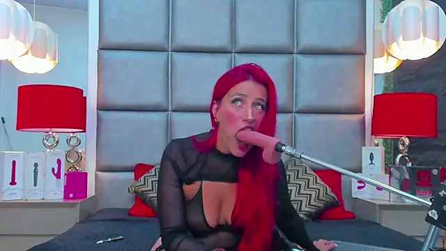 Snapshot of AllissaBrowm chatting on February 2026 05:57:02 PM AllissaBrowm online show from February 2026 05:57:02 PM