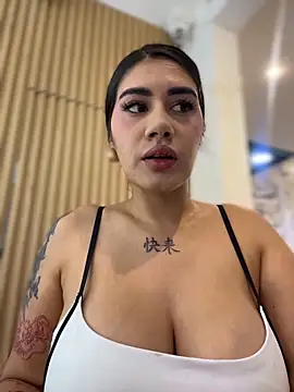 clarachanelricek online show from December 2025 08:49:02 PM