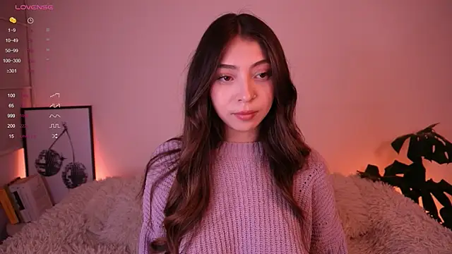 Snapshot of annie24_evans chatting on January 2025 11:21:01 PM annie24 evans online show from January 2025 11:21:01 PM