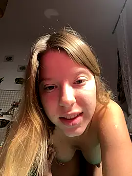 kimczii online show from October 2025 06:19:01 AM