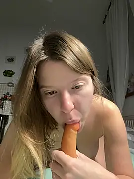 kimczii online show from January 2026 07:35:02 AM