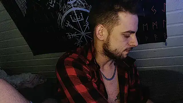 Snapshot of Youngtimer_1997 chatting on December 2025 01:32:02 AM Youngtimer 1997 online show from December 2025 01:32:02 AM