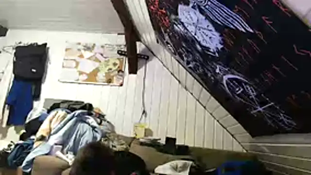 Snapshot of Youngtimer_1997 chatting on January 2026 03:55:02 AM Youngtimer 1997 online show from January 2026 03:55:02 AM