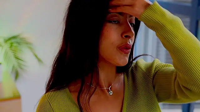 anabelcurvy online show from November 2025 12:26:01 PM