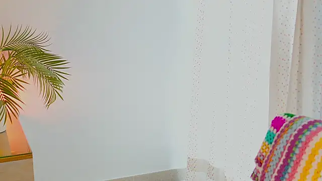 anabelcurvy online show from December 2025 01:37:02 PM