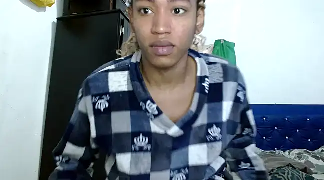 angelamarie1 online show from January 2025 12:24:02 PM