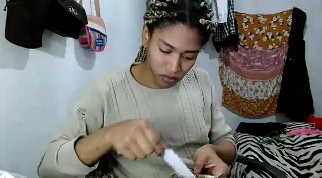 angelamarie1 online show from February 2025 02:19:02 AM