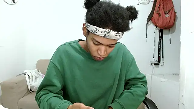 angelamarie1 online show from November 2025 08:29:02 AM