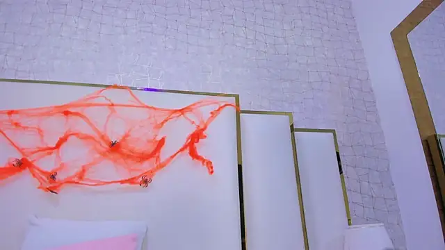 Snapshot of paola_rodriguez chatting on October 2025 10:34:02 AM paola rodriguez online show from October 2025 10:34:02 AM