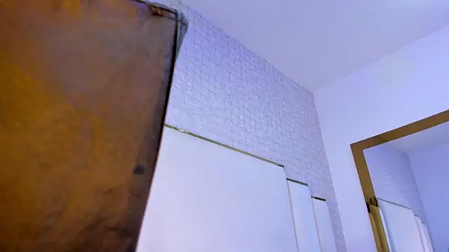 Snapshot of paola_rodriguez chatting on January 2026 12:20:02 PM paola rodriguez online show from January 2026 12:20:02 PM