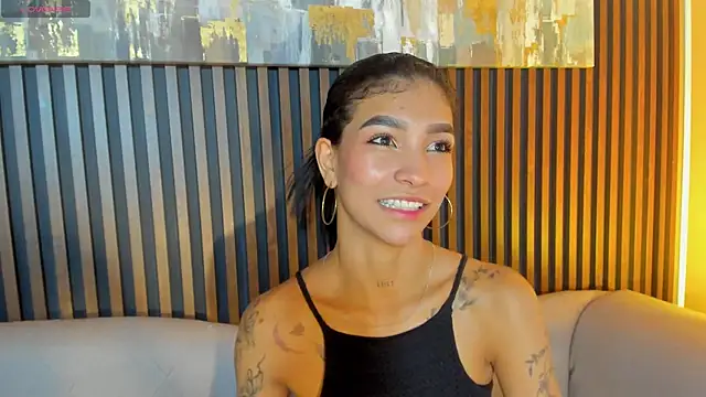 LauraAristizabal online show from March 2026 12:41:02 PM