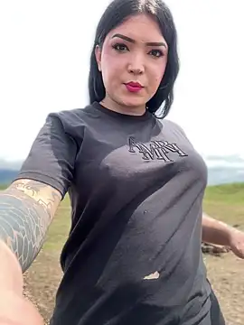 Snapshot of Karol_Green_Motorcycle chatting on March 2025 03:37:02 PM Karol Green Motorcycle online show from March 2025 03:37:02 PM