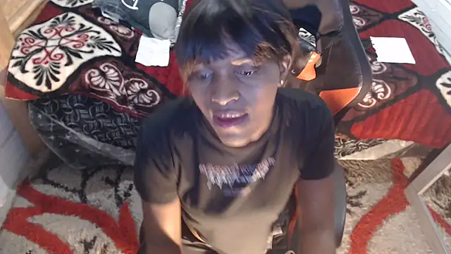 sexyjustin202 online show from October 2025 03:04:01 AM