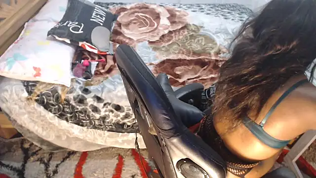 sexyjustin202 online show from January 2026 10:52:01 PM