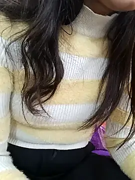 Snapshot of CuteSarikaLIVE chatting on November 2025 04:03:02 AM CuteSarikaLIVE online show from November 2025 04:03:02 AM