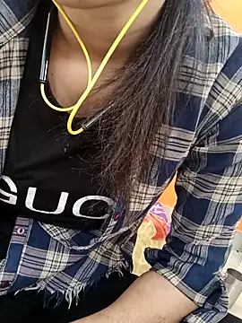 CuteSarikaLIVE online show from February 2026 03:57:01 AM