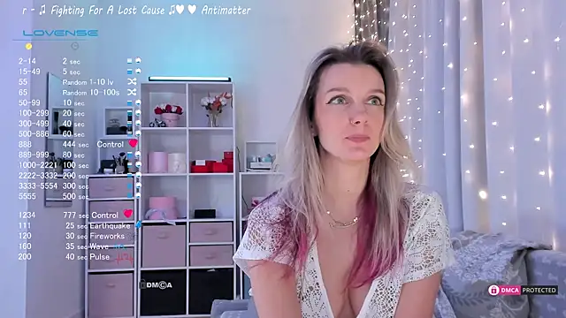 Snapshot of Karamelsw_ chatting on February 2025 02:51:02 AM Karamelsw online show from February 2025 02:51:02 AM