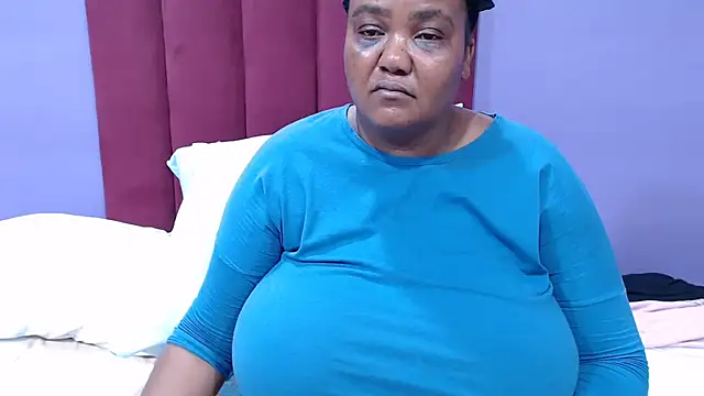 Snapshot of GiantTittts chatting on March 2026 06:12:02 PM GiantTittts online show from March 2026 06:12:02 PM