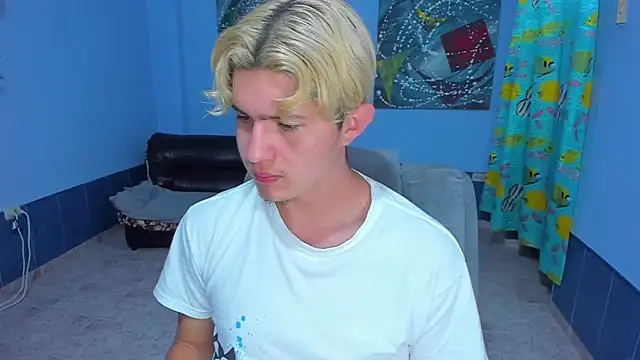 Snapshot of patrik_027 chatting on October 2025 07:38:02 PM patrik 027 online show from October 2025 07:38:02 PM