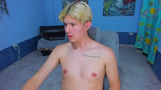 Snapshot of patrik_027 chatting on November 2025 08:08:02 PM patrik 027 online show from November 2025 08:08:02 PM