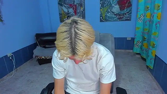 Snapshot of patrik_027 chatting on November 2025 08:36:02 PM patrik 027 online show from November 2025 08:36:02 PM