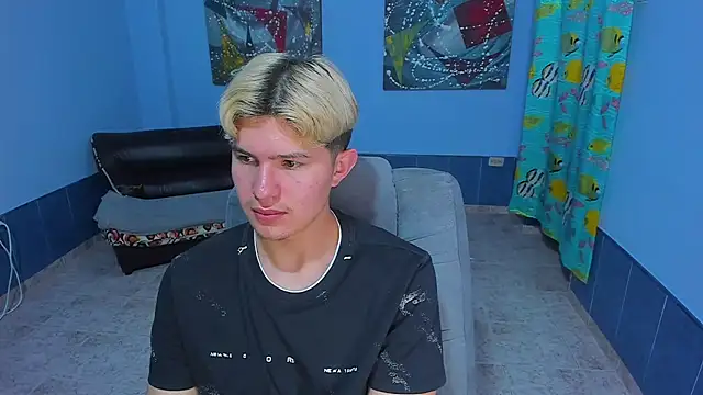 Snapshot of patrik_027 chatting on November 2025 07:39:02 PM patrik 027 online show from November 2025 07:39:02 PM