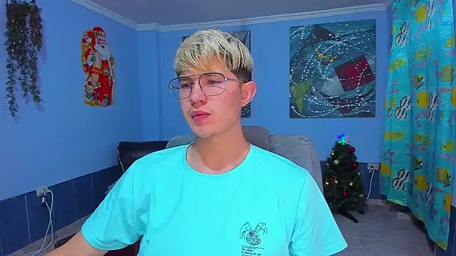 Snapshot of patrik_027 chatting on December 2025 10:20:02 AM patrik 027 online show from December 2025 10:20:02 AM