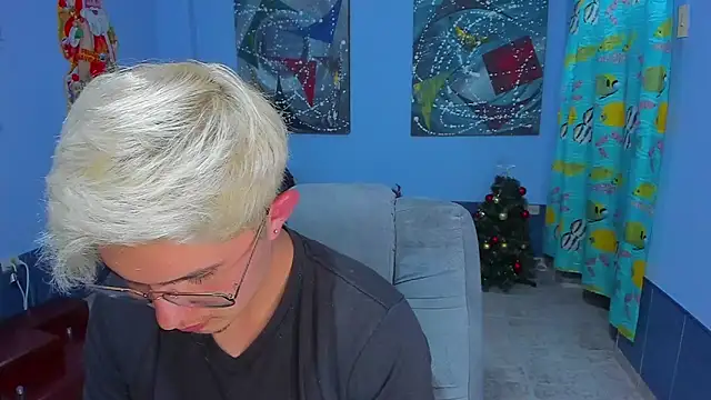 Snapshot of patrik_027 chatting on December 2025 06:51:01 AM patrik 027 online show from December 2025 06:51:01 AM