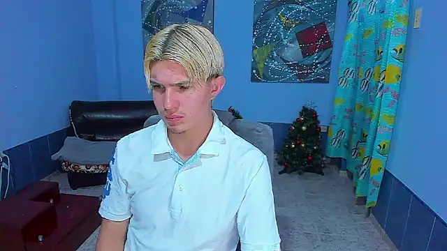 Snapshot of patrik_027 chatting on January 2026 08:55:01 PM patrik 027 online show from January 2026 08:55:01 PM