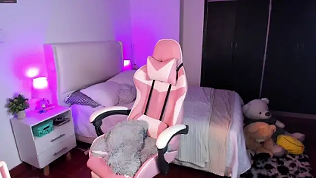 Snapshot of Ainhoads chatting on February 2026 09:03:02 AM Ainhoads online show from February 2026 09:03:02 AM