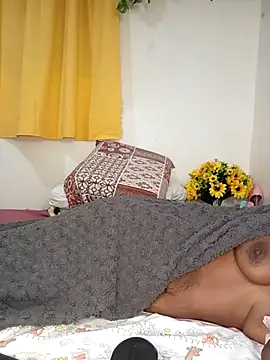 Snapshot of Ranny18l chatting on March 2025 12:06:02 AM Ranny18l online show from March 2025 12:06:02 AM