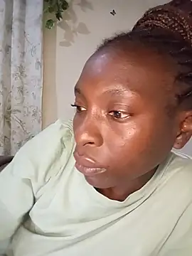 Snapshot of Ranny18l chatting on September 2025 09:48:01 PM Ranny18l online show from September 2025 09:48:01 PM