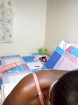 Snapshot of Ranny18l chatting on October 2025 07:20:01 AM Ranny18l online show from October 2025 07:20:01 AM