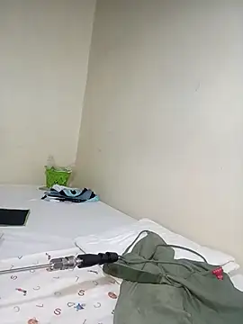 Snapshot of Ranny18l chatting on October 2025 11:00:01 AM Ranny18l online show from October 2025 11:00:01 AM