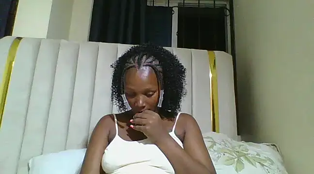 Snapshot of CuteJ chatting on February 2025 07:17:02 PM CuteJ online show from February 2025 07:17:02 PM