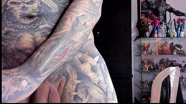 Snapshot of DEATHINK666XX chatting on January 2025 08:30:02 PM DEATHINK666XX online show from January 2025 08:30:02 PM