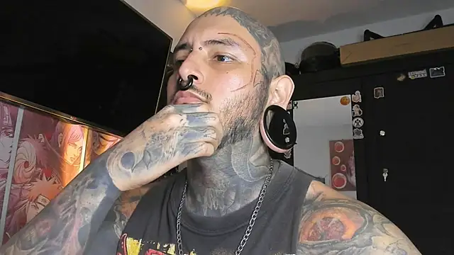 Snapshot of DEATHINK666XX chatting on February 2025 08:03:01 PM DEATHINK666XX online show from February 2025 08:03:01 PM