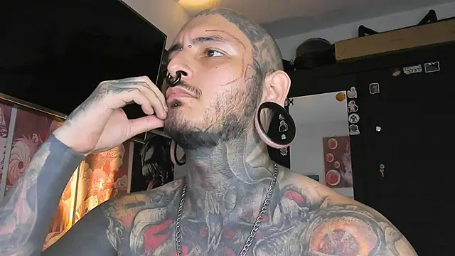 Snapshot of DEATHINK666XX chatting on February 2025 10:10:01 PM DEATHINK666XX online show from February 2025 10:10:01 PM