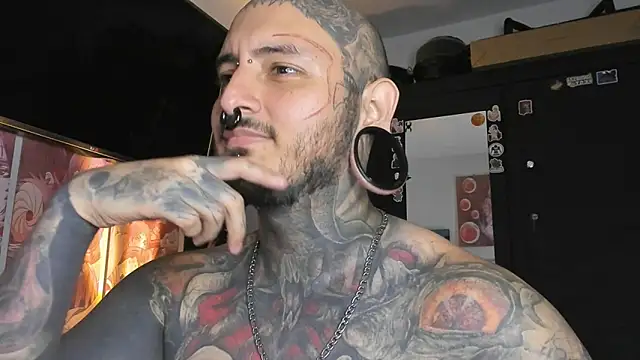 Snapshot of DEATHINK666XX chatting on February 2025 02:38:01 AM DEATHINK666XX online show from February 2025 02:38:01 AM