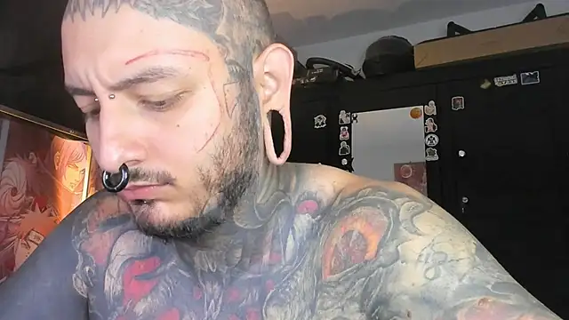 Snapshot of DEATHINK666XX chatting on February 2025 05:13:02 PM DEATHINK666XX online show from February 2025 05:13:02 PM