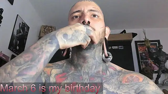 Snapshot of DEATHINK666XX chatting on March 2025 09:26:02 PM DEATHINK666XX online show from March 2025 09:26:02 PM